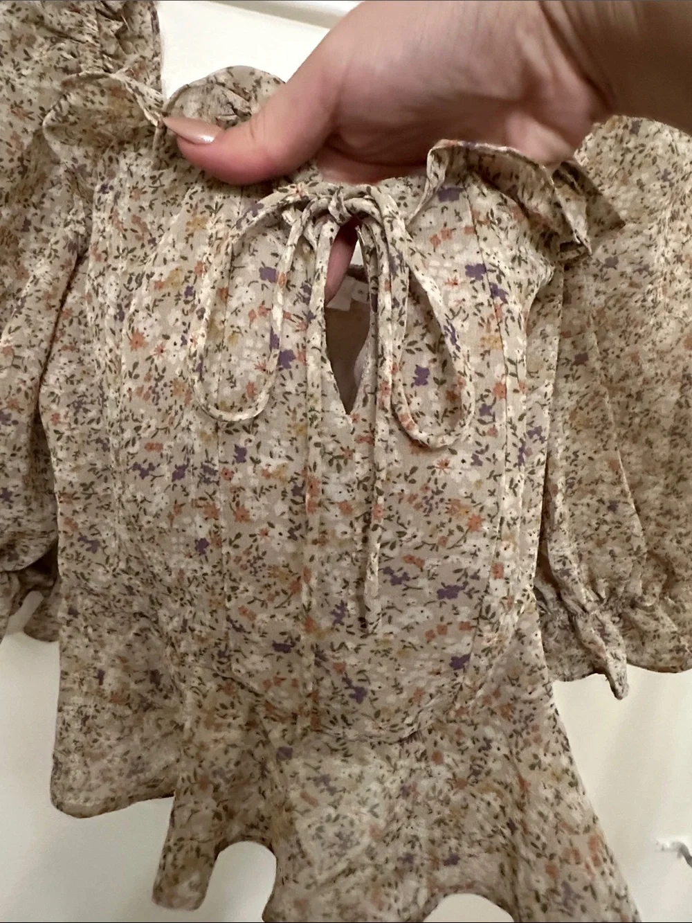 Astr lightweight floral